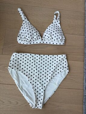 Vineyard Vines White Polka Dot High-Waist Bikini Set (never worn)